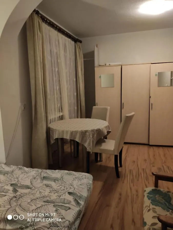 Stroma Guest Rooms Warsaw 0*,